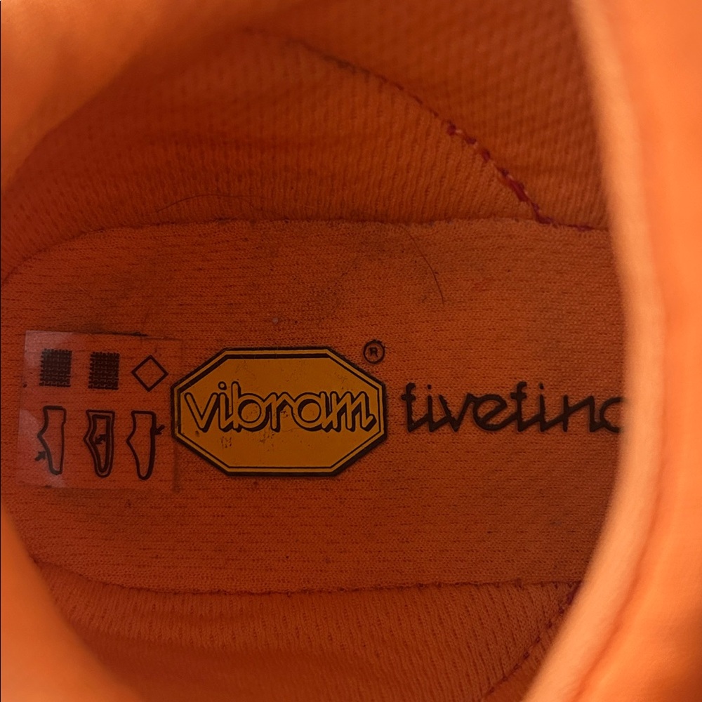 Vibram kids shoe - Picture 3 of 6